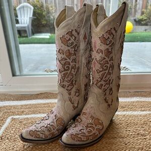 Corral Cream and Pink Embroidered Heeled Boots
